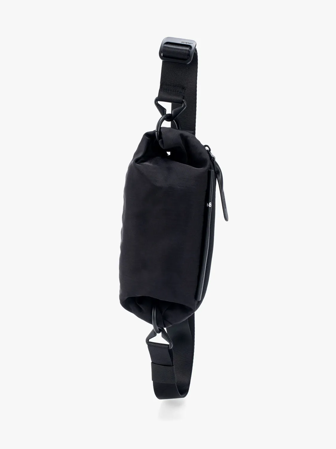 Nestos Smooth Black Pouch